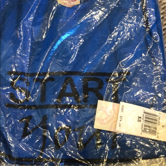 PL Movement “Start your Journey” long sleeve - Picture 2 of 2